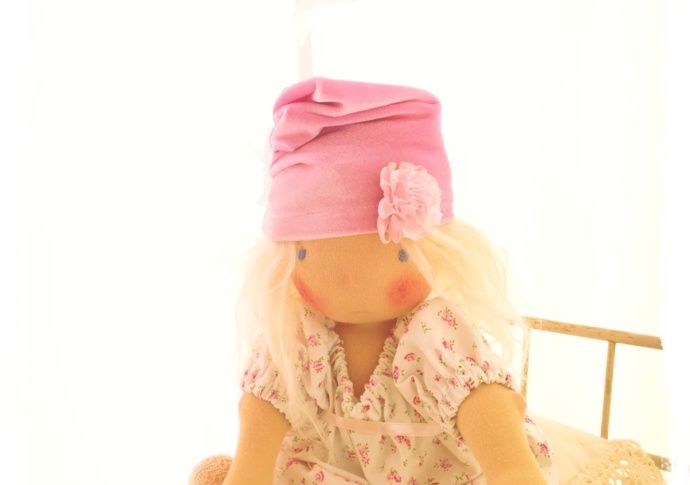 Waldorf doll Apple Blossom, by Louie Louie Bebe